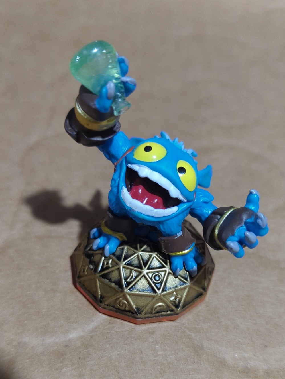 Skylanders Giants Pop Fizz Figure